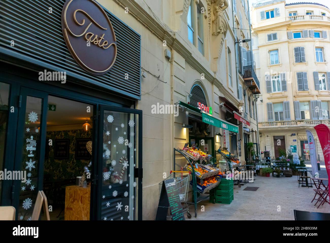 Marseille, France, Street Scenes, Row Store, Restaurant français « Taste » Banque D'Images