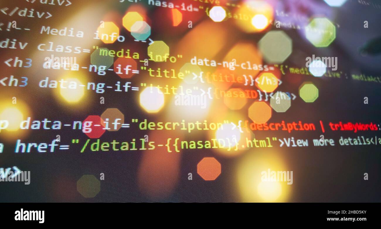 Écran de code de programmation du développeur logiciel.Temps de travail de programmation logicielle.Texte de code écrit et créé Banque D'Images