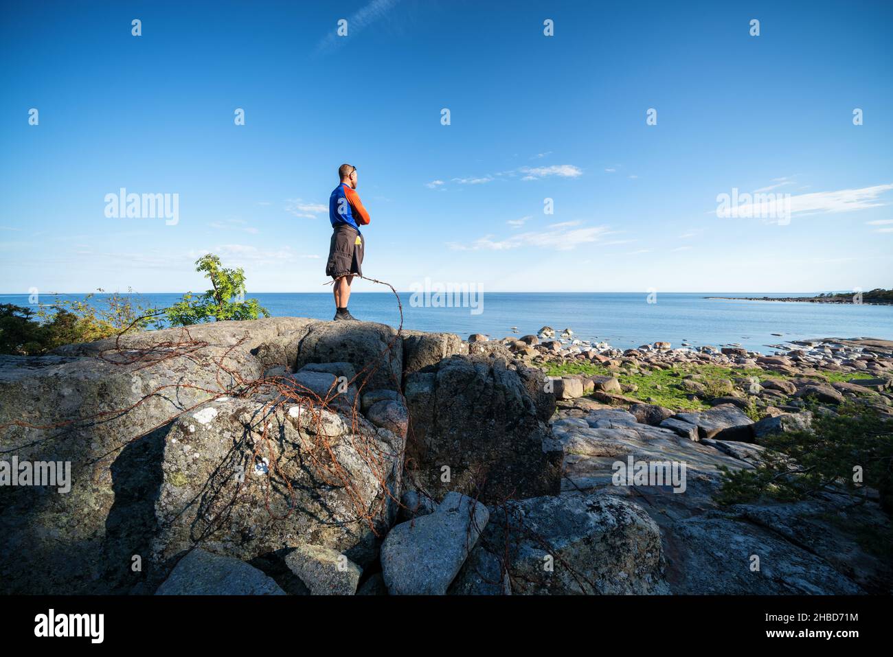 Fils barbelés de la Seconde Guerre mondiale à l'île Kilpisaari, Kotka, en Finlande Banque D'Images