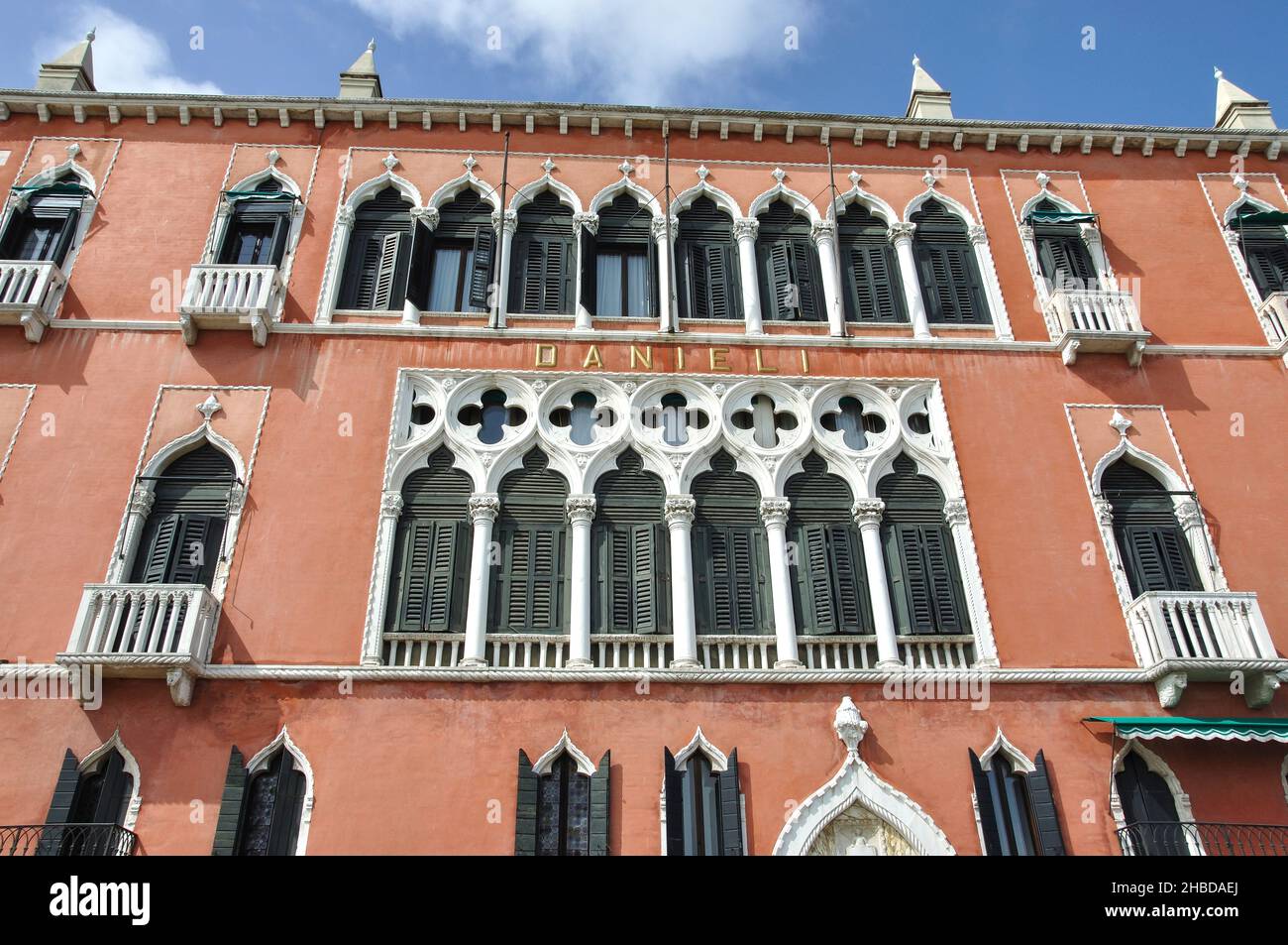 Façade extérieure de l'hôtel Danieli, Riva degli Schiavoni, Venise (Venise), Vénétie, Italie Banque D'Images