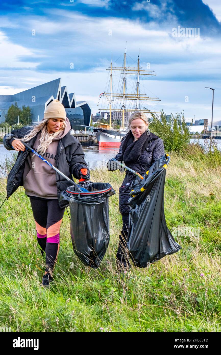 Cueillette de litière en Écosse Banque D'Images