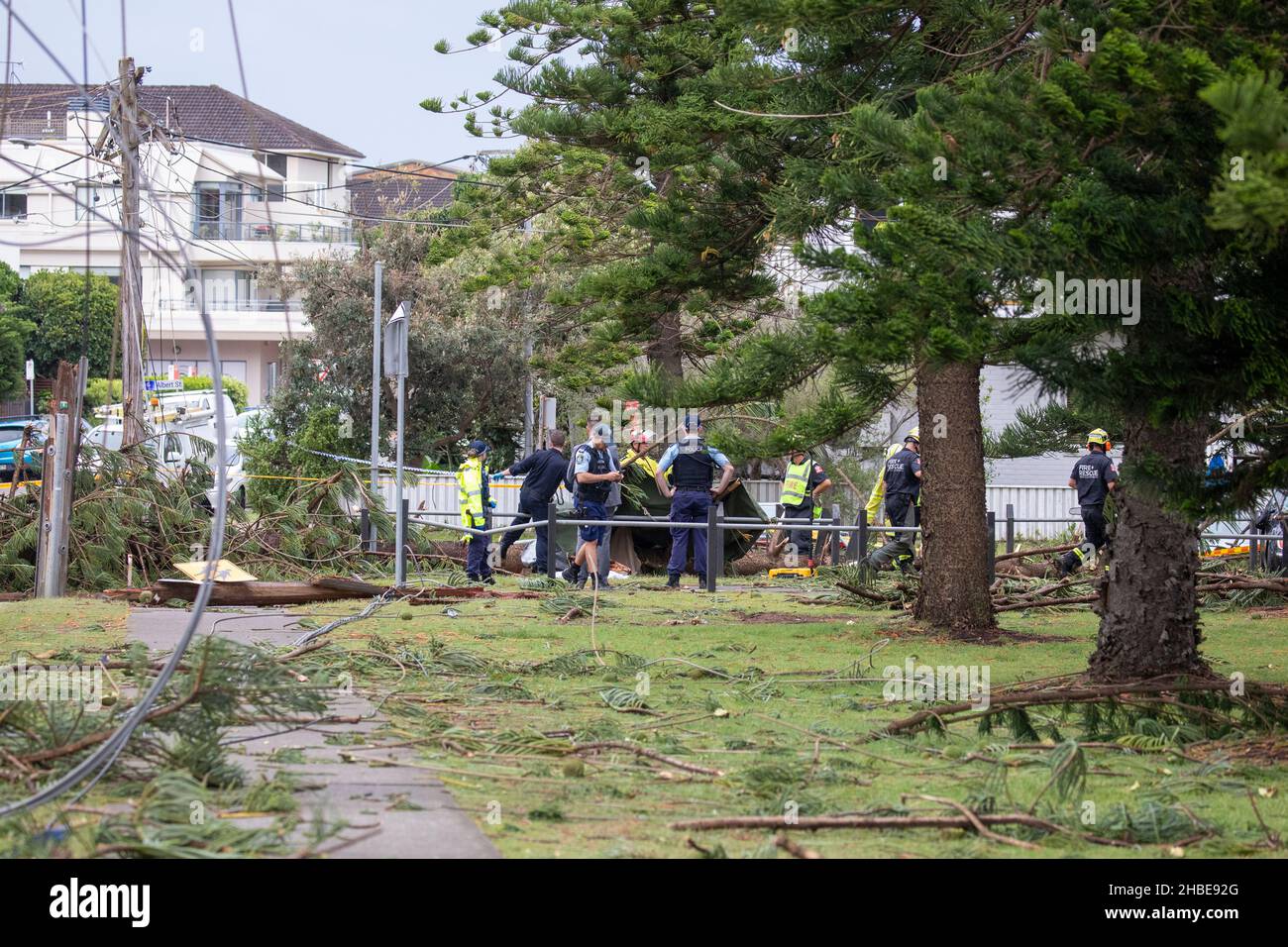 Narrabeen dans le nord de Sydney a été meurtrie en décembre 2021 par un mini-cyclone, Sydney, Australie Banque D'Images