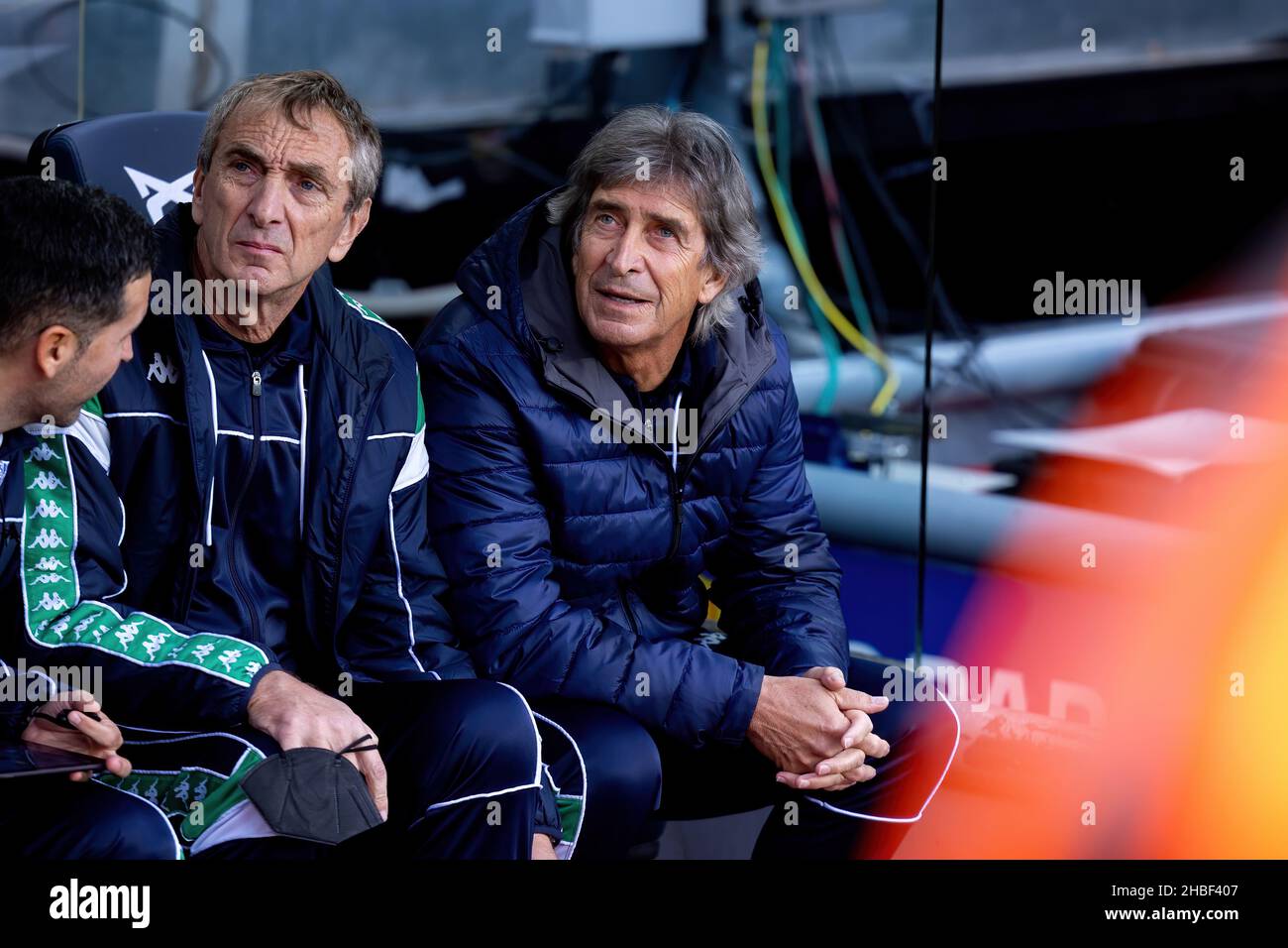 BARCELONE - DEC 4: Le directeur Manuel Pellegrini au match de la Liga entre le FC Barcelone et Real Betis Balompie au stade Camp Nou en décembre Banque D'Images