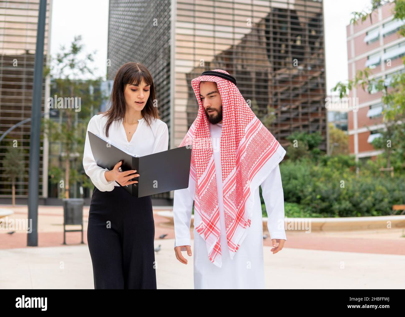 rencontre homme riche arabe