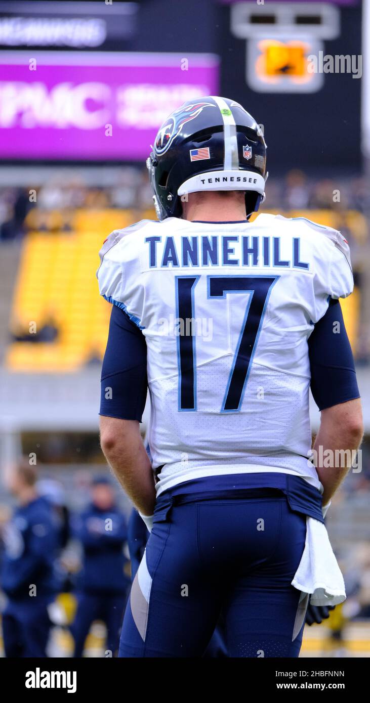 19th décembre 2021 : Ryan Tannehill #17 lors du match Pittsburgh Steelers vs Tennessee Titans à Heinz Field à Pittsburgh, PA.Jason Pohuski/(photo de Jason Pohuski/CSM/Sipa USA) Banque D'Images