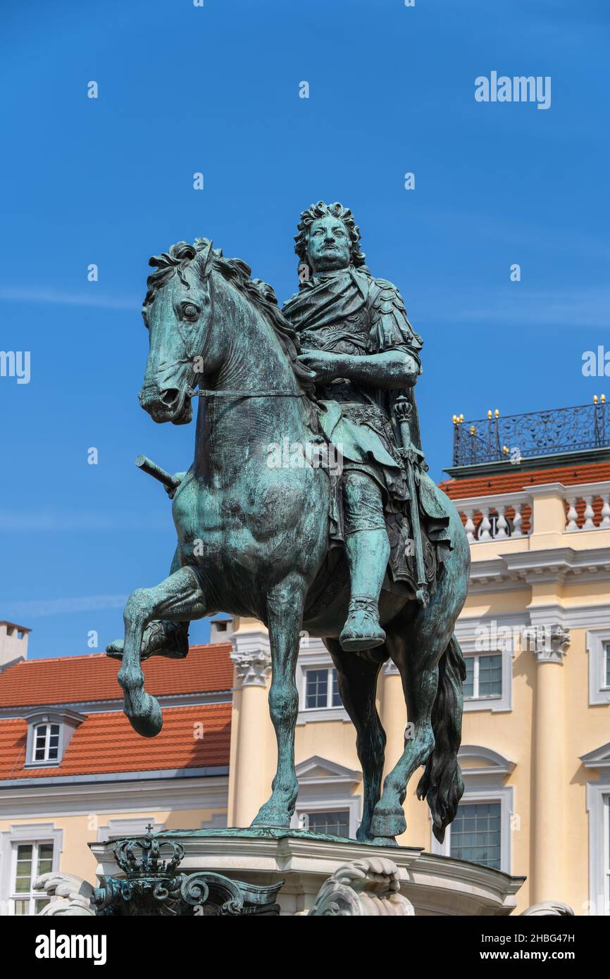 Statue équestre de Friedrich Wilhelm I, électeur de Brandebourg au palais de Charlottenburg à Berlin, Allemagne. Banque D'Images