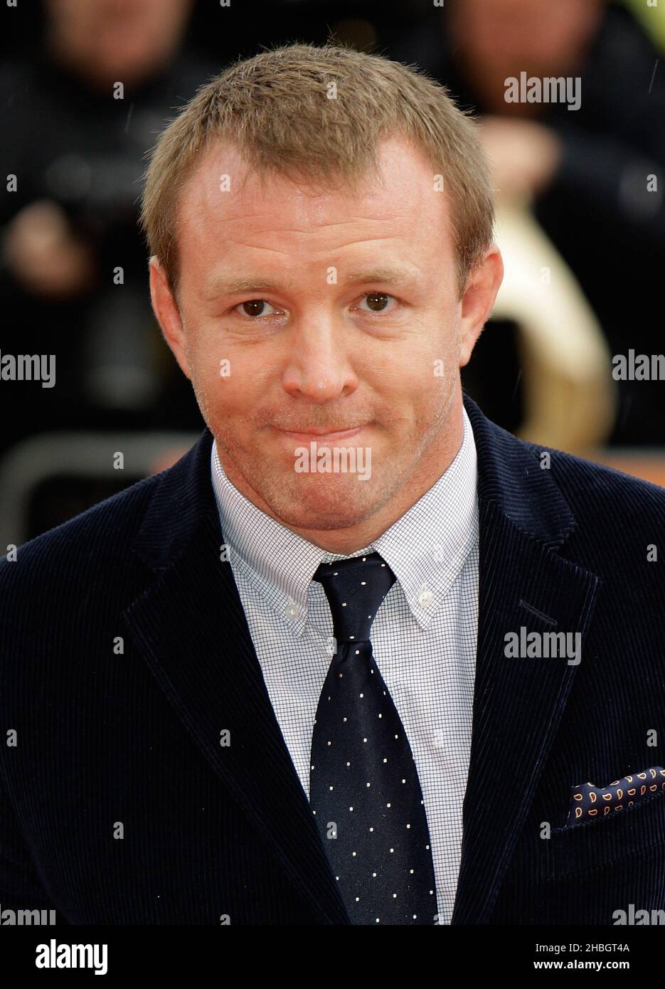 Guy Ritchie assiste à la première du film britannique des chats africains au BFI à Londres. Banque D'Images