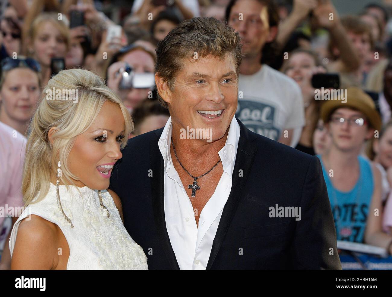 Hayley Roberts et David Hasselhoff arrivent au premier ministre mondial de Keith Lemon The film à l'Odeon West End, Leicester Square à Londres. Banque D'Images