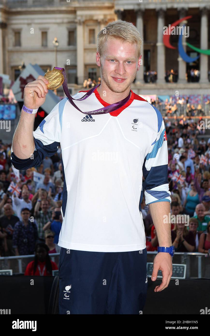 Jonnie Peacock Team GB Paralympique Gold Medalist à BT London Live, Trafalgar Square à Londres. Banque D'Images