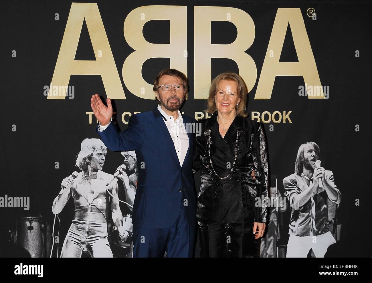 Bjorn Ulvaeus et Anni-Frid Lyngstad d'Abba participant à la sortie officielle du livre photo au Tate Modern, Bankside, Londres. Banque D'Images