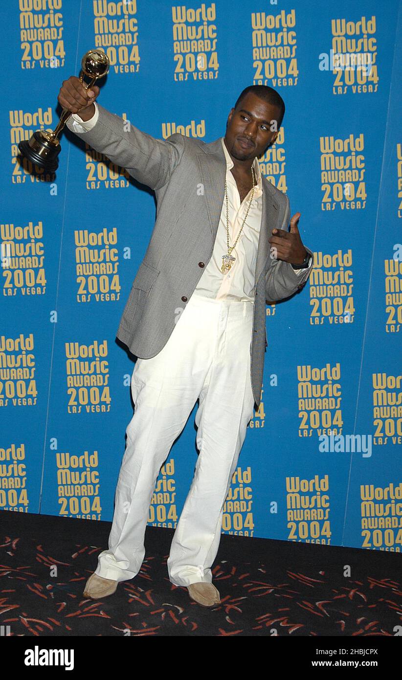 Kanye West aux World Music Awards 2004 à Las Vegas, États-Unis. Banque D'Images