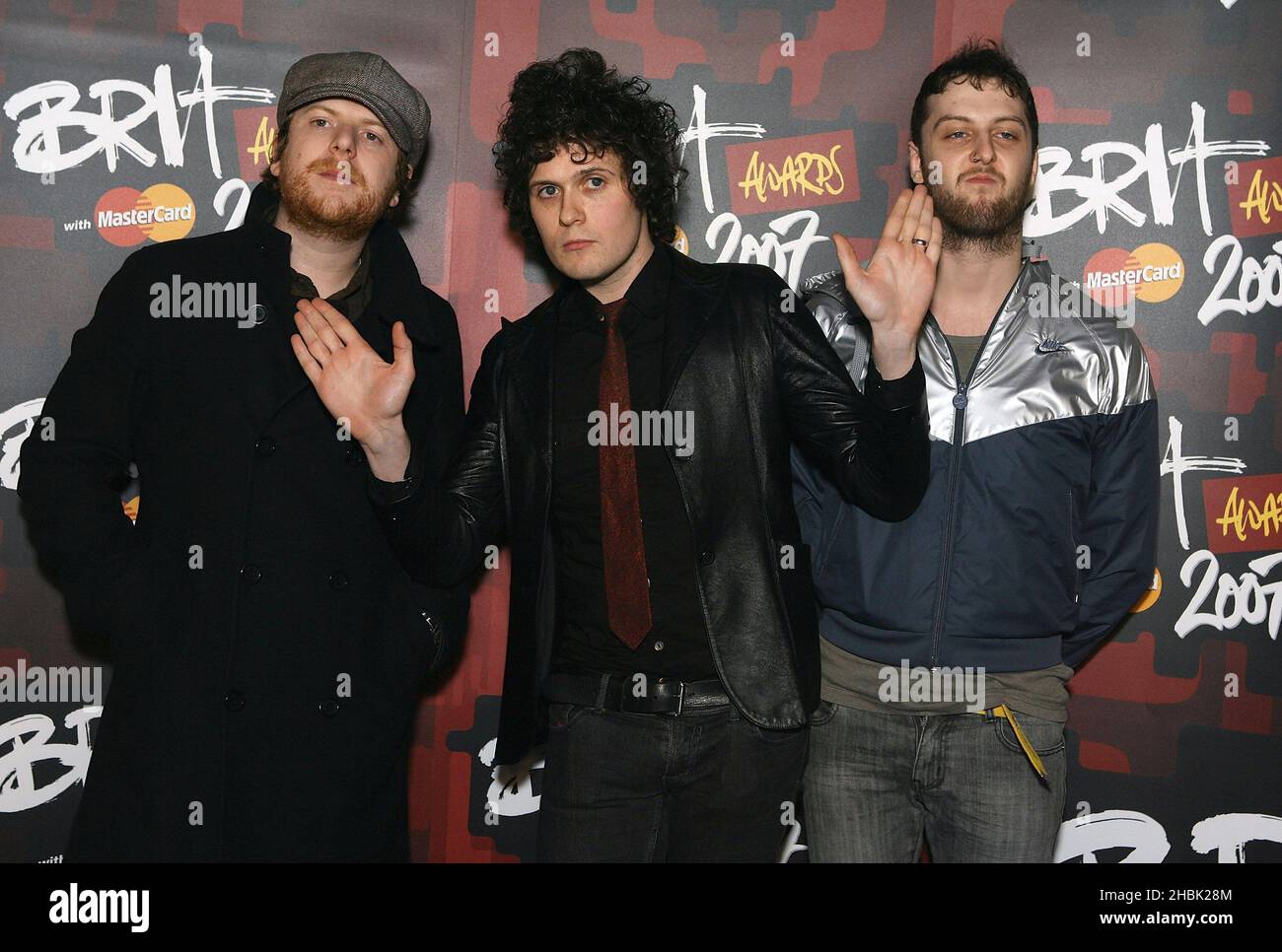 Les Fratellis arrivent au BRIT Awards 2007 Launch Party au Hammersmith Palais à l'ouest de Londres, le 16 janvier 2007. Banque D'Images