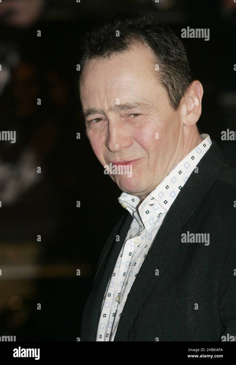 Paul Whitehouse arrive pour la première de Sweeney Todd: Le Barber démon de Fleet Street au cinéma Odeon West End, Leicester Square, Londres. Banque D'Images