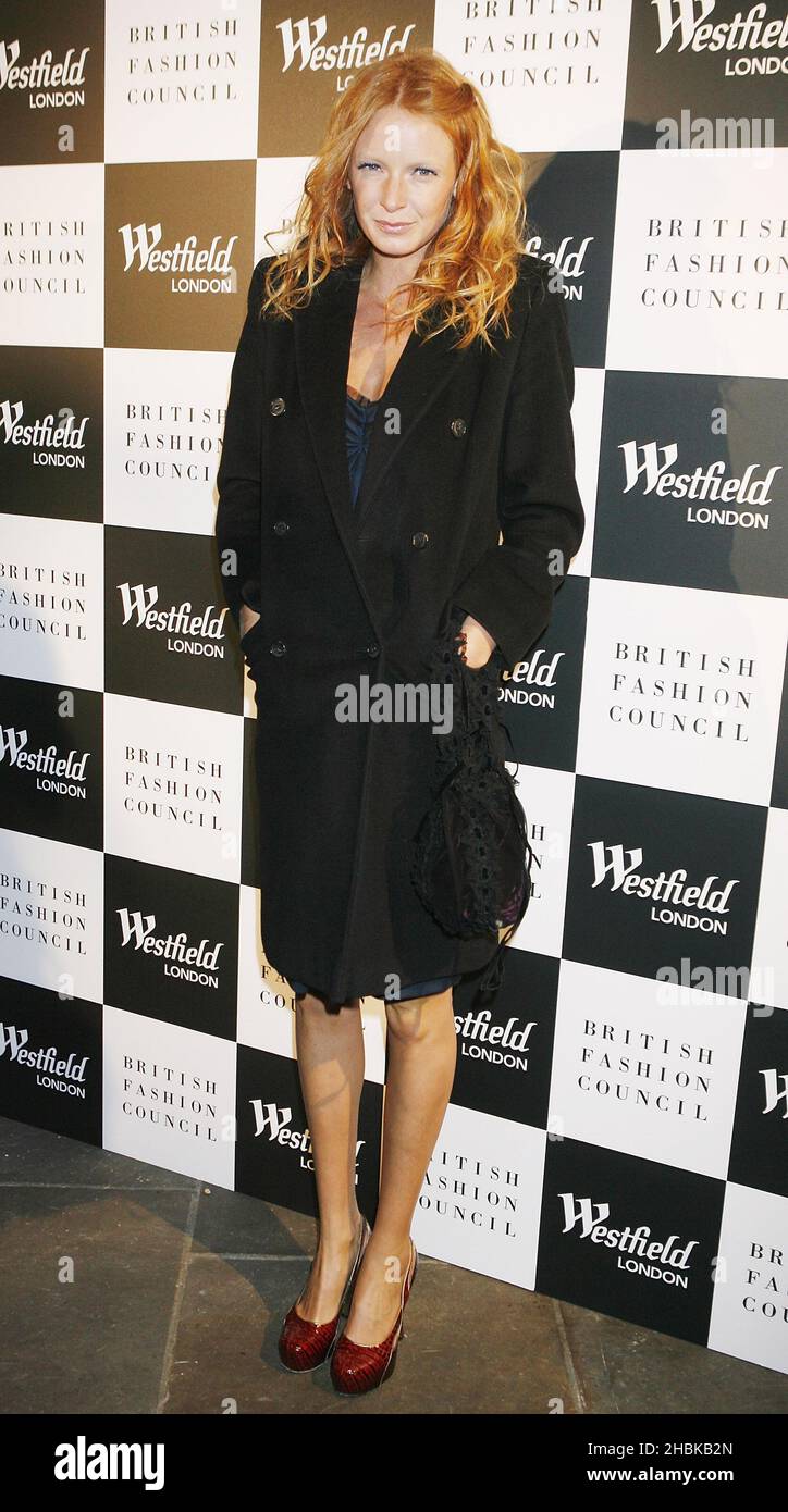 Olivia Inge arrive à l'événement Westfield London et British Fashion Council à Momo, Londres. Banque D'Images