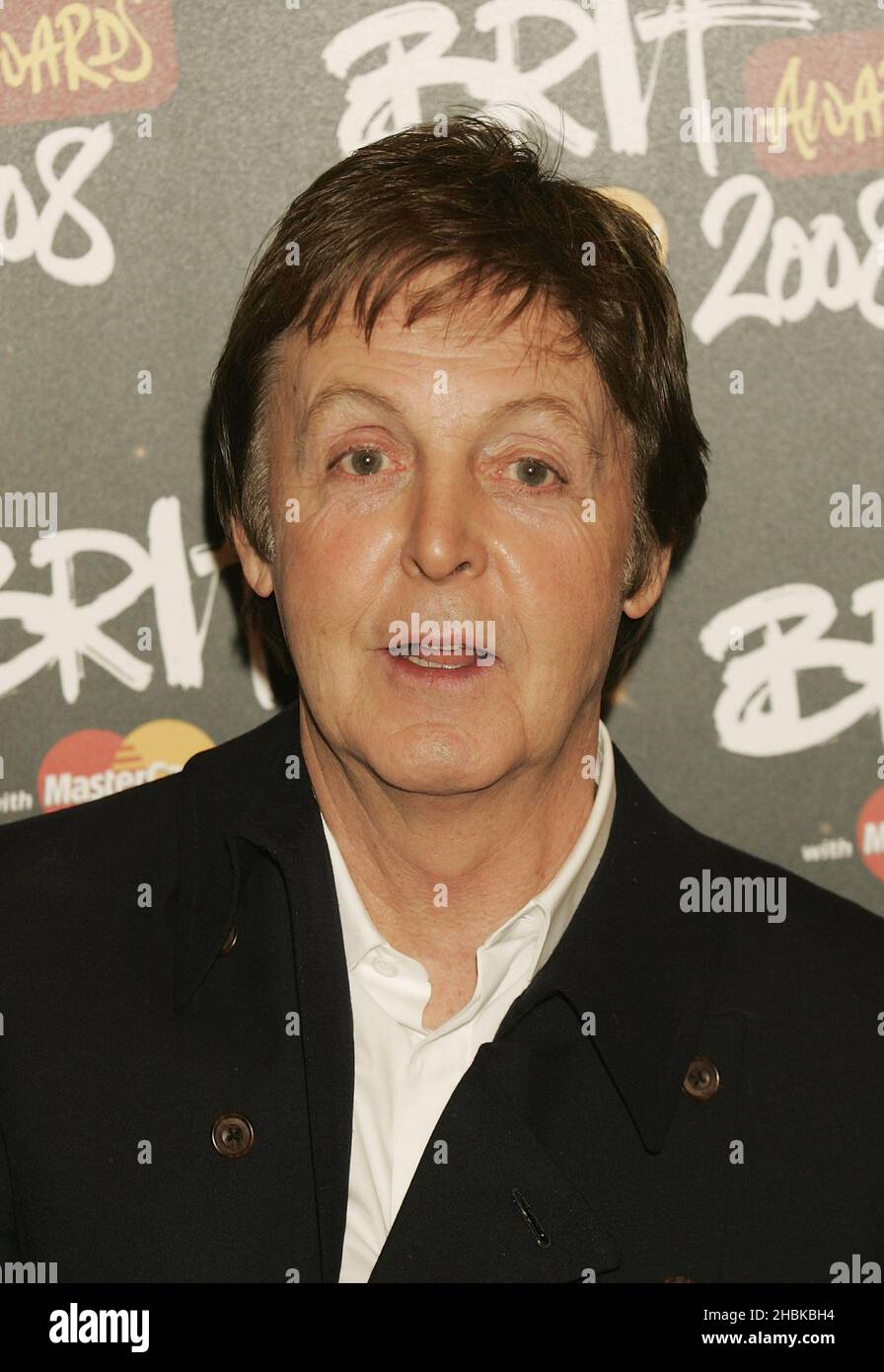 Sir Paul McCartney dans la salle de presse des Brit Awards 2008. Banque D'Images