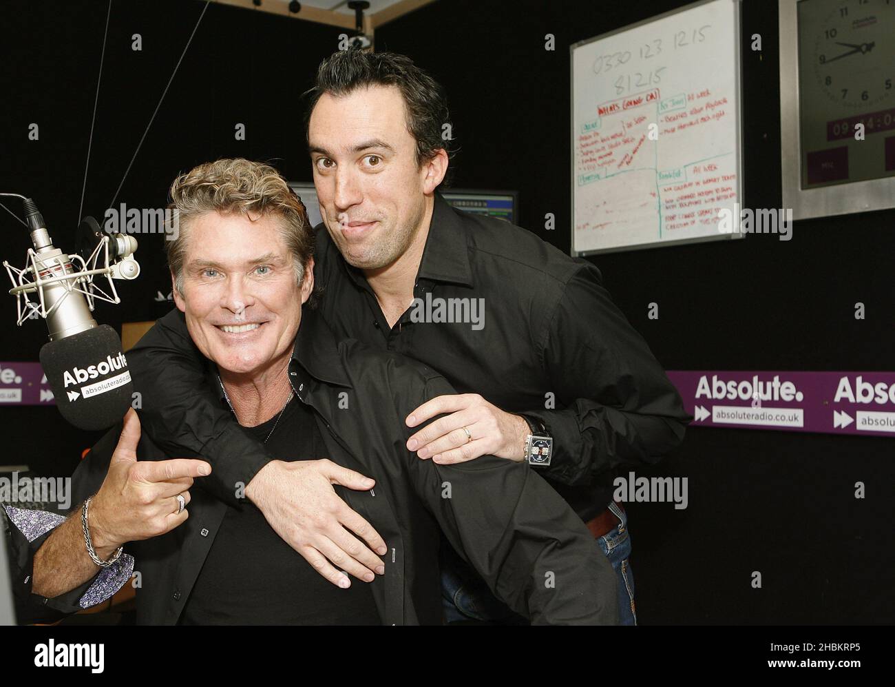 David Hasselhoff avec Christian O'Connell à Absolute radio, Londres. Banque D'Images