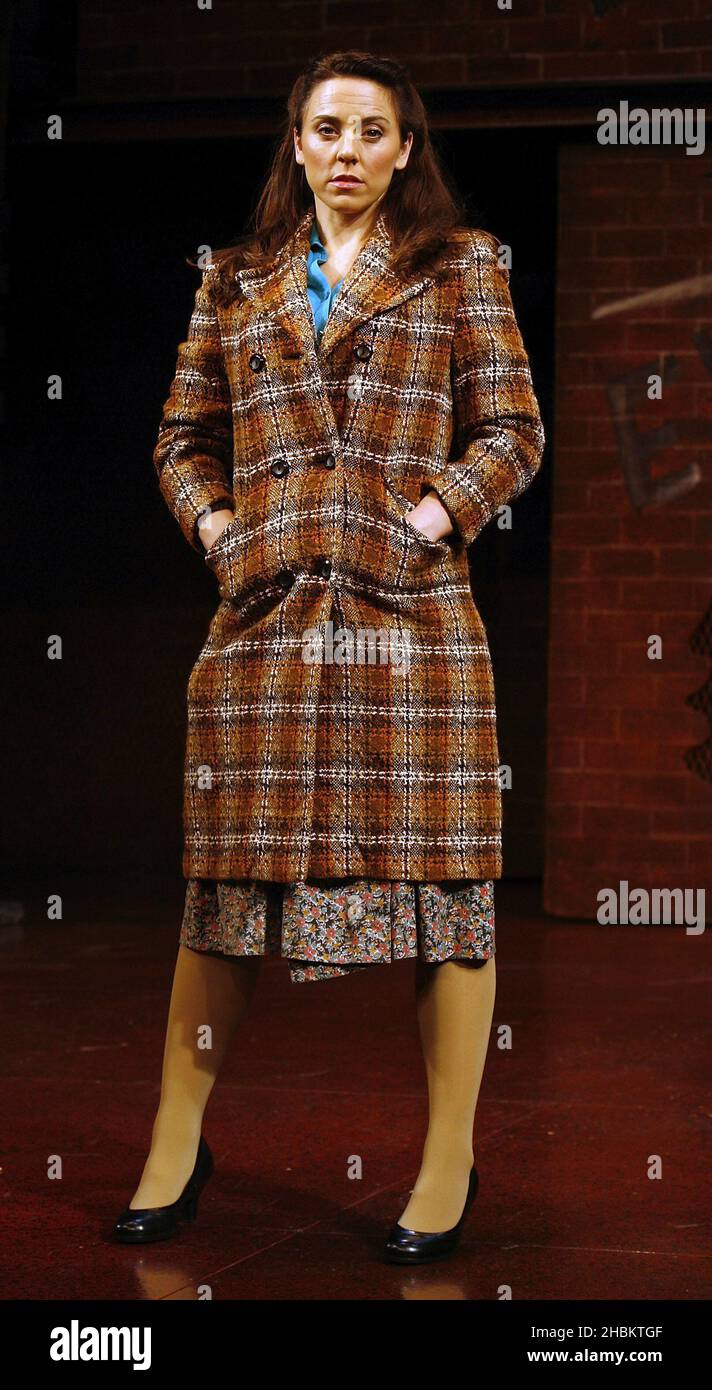 Melanie Chisholm anciennement Mel C des filles épicées, lors d'une séance photo avant qu'elle apparaisse dans le West End musical 'Blood Brotherss' au Phoenix Theatre, dans le centre de Londres. Banque D'Images Melanie Chisholm anciennement Mel C des filles épicées, lors d'une séance photo avant qu'elle apparaisse dans le West End musical 'Blood Brotherss' au Phoenix Theatre, dans le centre de Londres. Banque D'Images