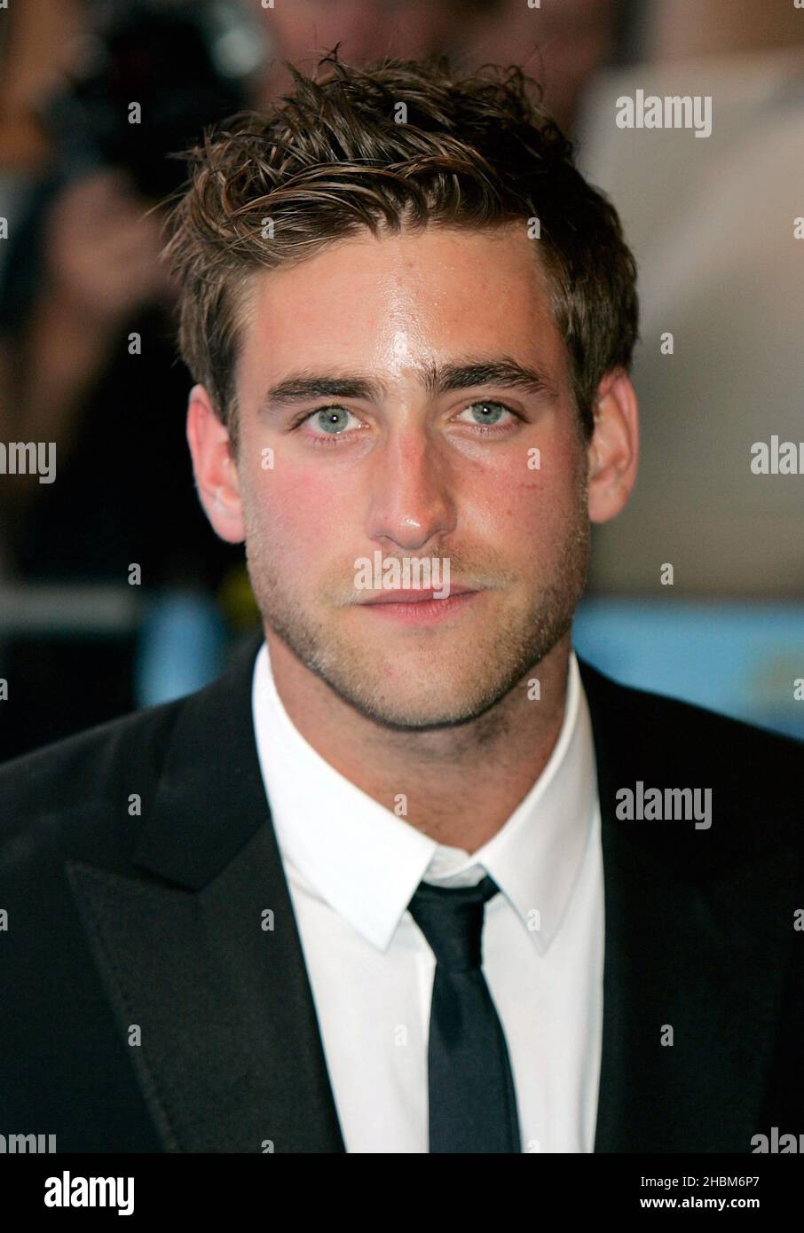 Oliver Jackson-Cohen arrive pour la première mondiale de la distance au vue Cinema, Leicester Square, Londres Banque D'Images