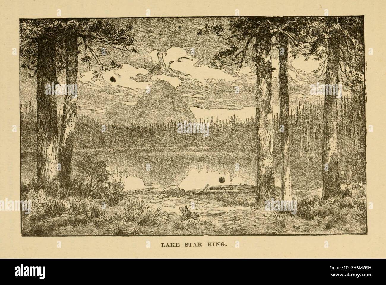 Lake Star King 1880 du livre ' Discovery of the Yosemite, and the Indian War of 1851, qui a mené à cet événement ' par Lafayette Houghton Bunnell, 1824-1903 publié New York, Chicago, F.H.Revell Company 1892.Lafayette Houghton Bunnell (1824-1903) était membre du bataillon Mariposa, qui devint les découvreurs blancs de la vallée de Yosemite en 1851, lorsqu'ils ont fouté à la recherche de chefs tribaux amérindiens impliqués dans de récentes raids sur les colonies américaines.Plus tard, le Dr Bunnell a servi comme chirurgien pendant la guerre civile.Découverte du Yosemite et de la guerre indienne de 1851 (initialement publiée Banque D'Images