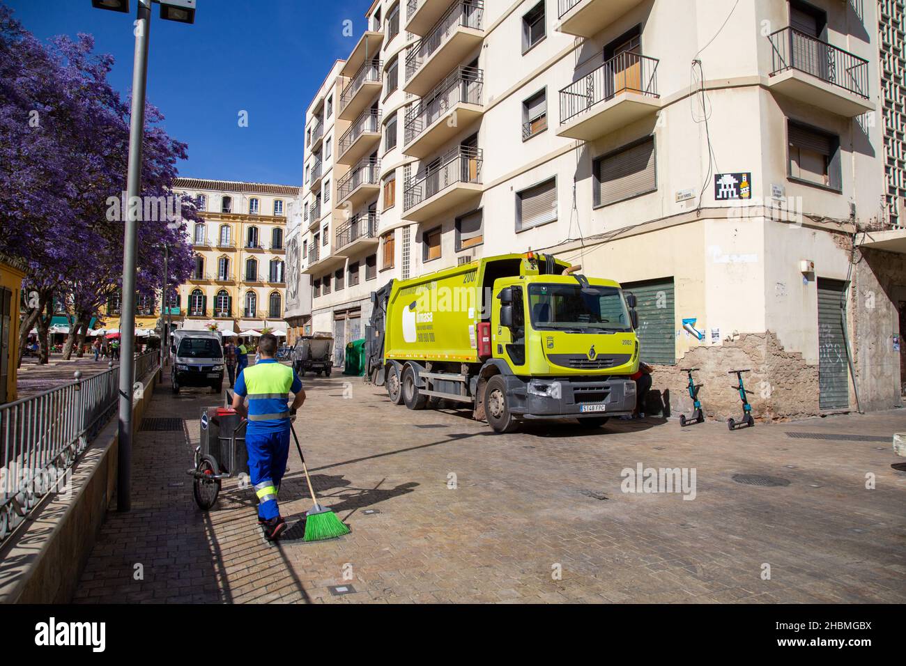 Camion à ordures à Malaga, Espagne Banque D'Images