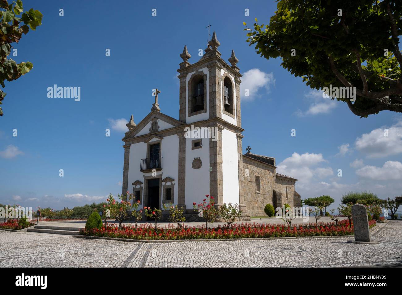 Santuário de Nossa Senhora da Franqueira le long du Camino Portugais à Pereira, Portugal.Cette route du pèlerinage de Camino de Santiago s'étend vers le nord Banque D'Images