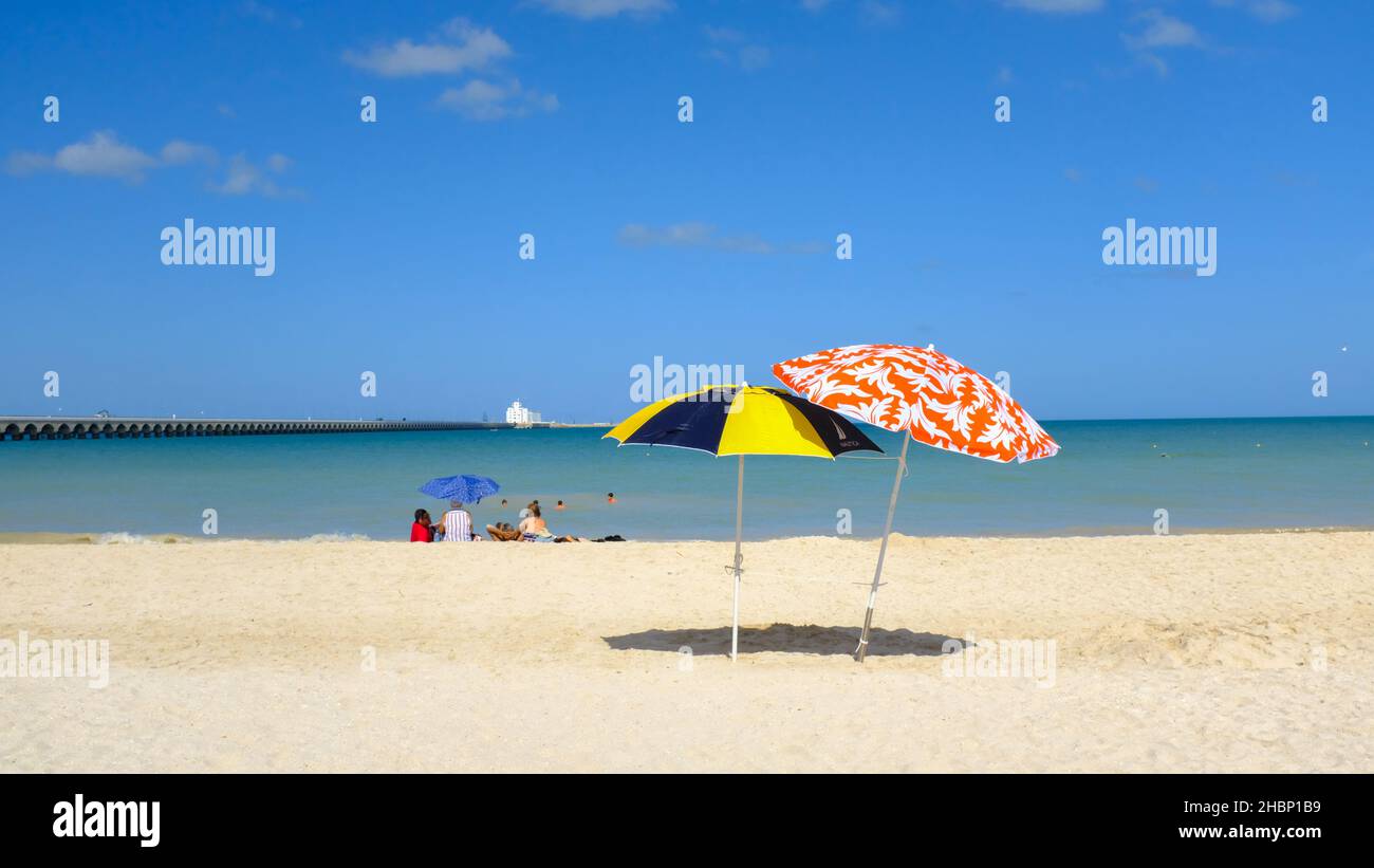 Plage de sable, Progreso, Yucatan, Mexique Banque D'Images