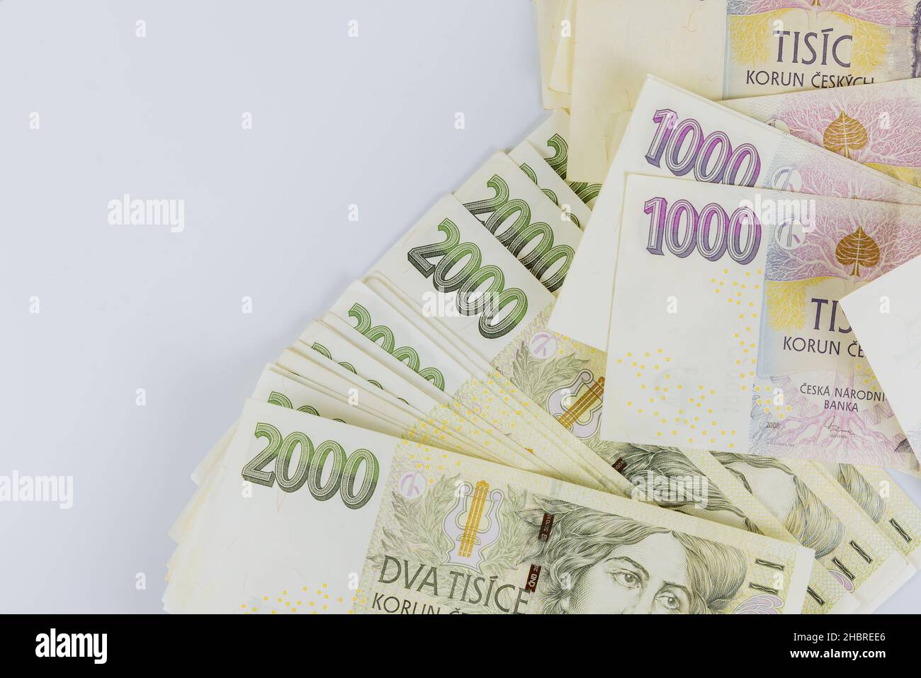 Billets tchèques valeur nominale mille deux mille couronnes monétaires Banque D'Images