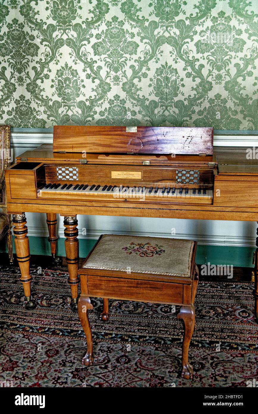 Piano ancien dans le château de Culzean - Maybole à Ayrshire, Écosse, Royaume-Uni.22nd de juillet 2021 Banque D'Images