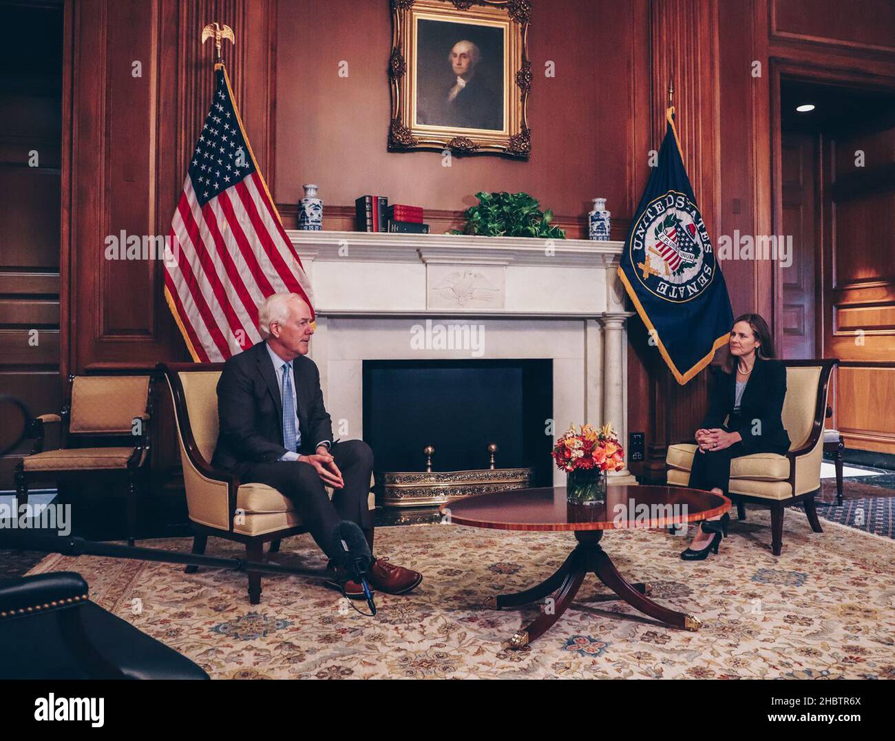 Le sénateur John Cornyn et Amy Coney Barrett ca.30 septembre 2020 Banque D'Images