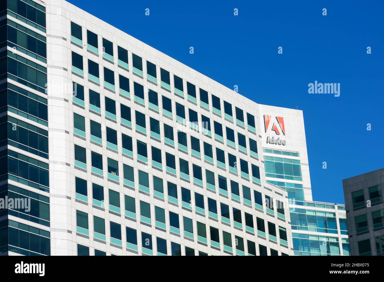 Vue extérieure du bâtiment Adobe World Headquarters - San Jose, Californie, États-Unis - 2021 Banque D'Images