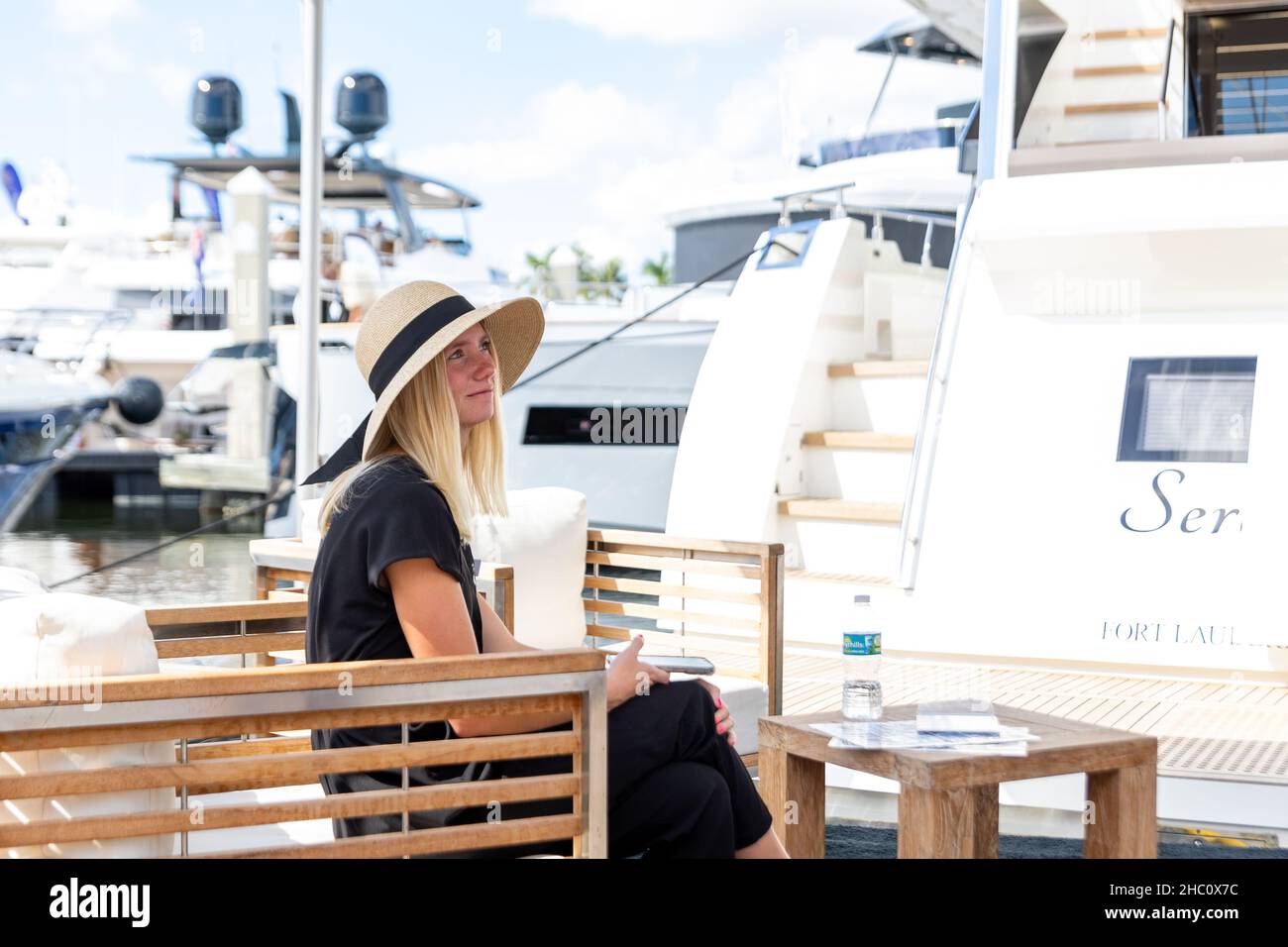 Salon nautique international 62nd de fort Lauderdale.Petits bateaux à pont, Cabin Boats de Cuddy, Pontoon Boats, Surf Boat, Jet Boats,Bateaux de pêche à l'alun. Banque D'Images