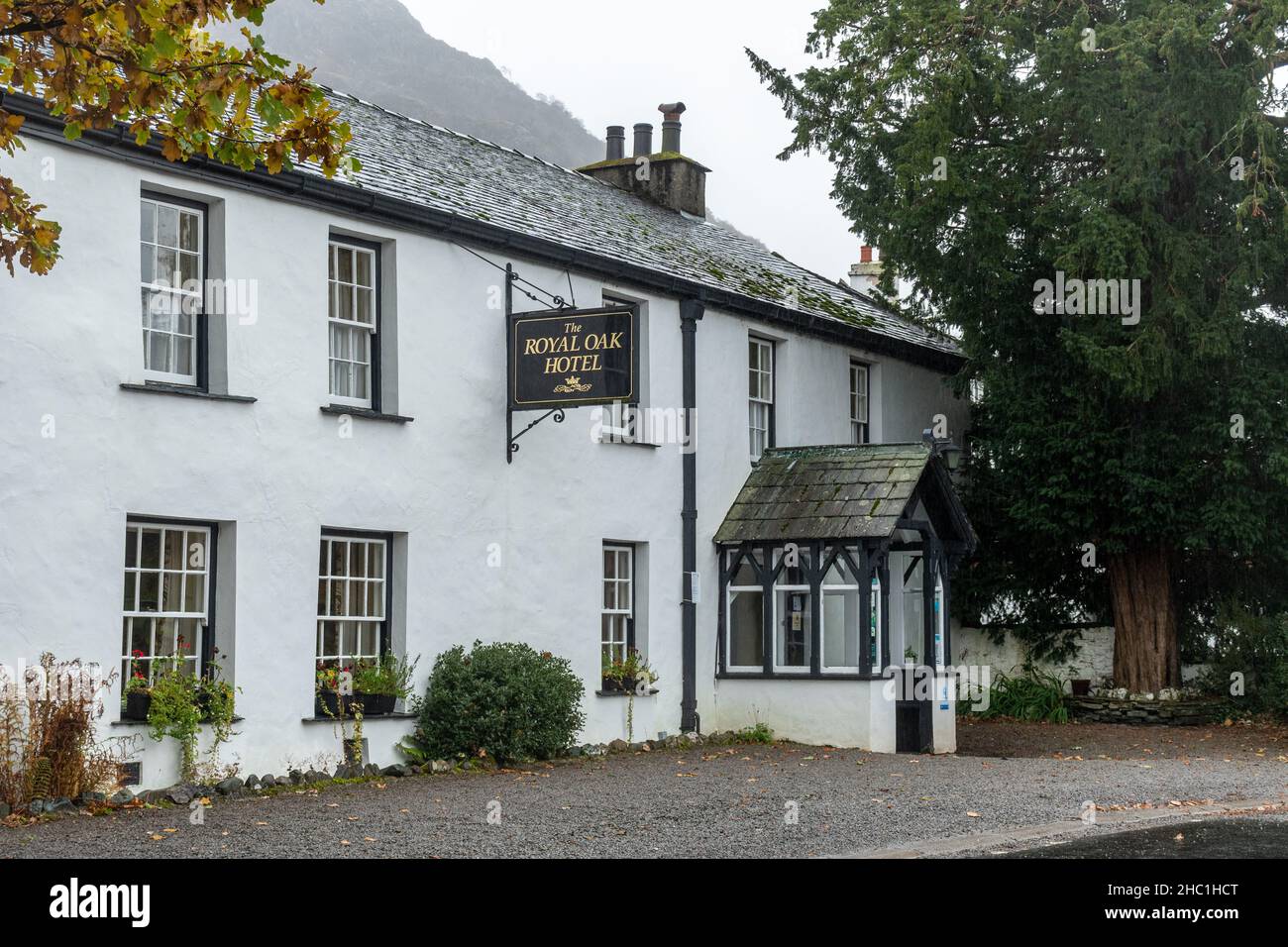 The Royal Oak Hotel and pub in Rosthwaite village, Borrowdale, Lake District National Park, Cumbria, Angleterre, Royaume-Uni Banque D'Images