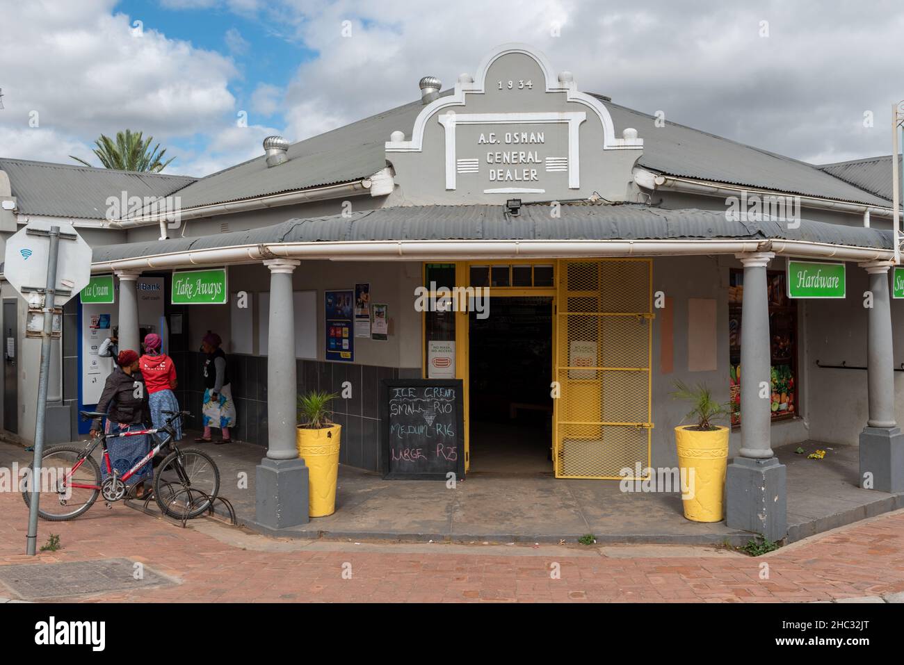 AC Osman General Dealer, Grayton, Western Cape province, Afrique du Sud, 23 décembre 2021. Banque D'Images