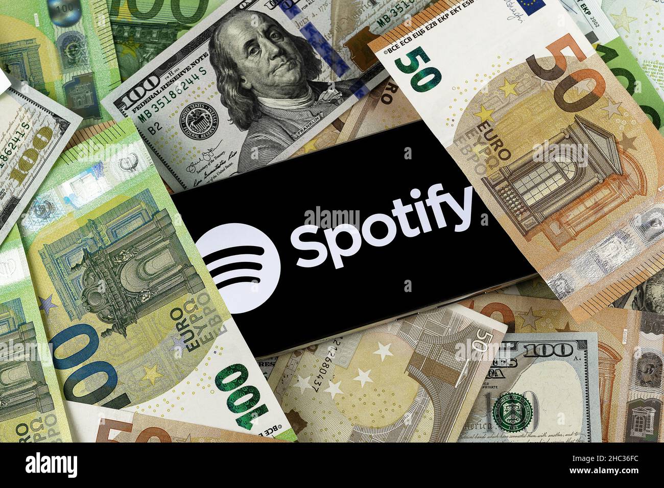 Éditorial Spotify.Photo d'illustration pour l'actualité de Spotify - un fournisseur de services de diffusion audio et multimédia Banque D'Images