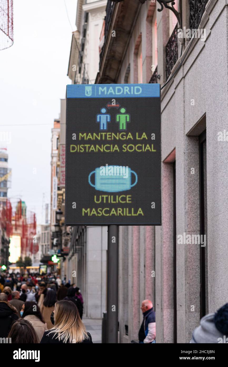 Panneau encourageant les mesures de sécurité Covid en Espagne Banque D'Images