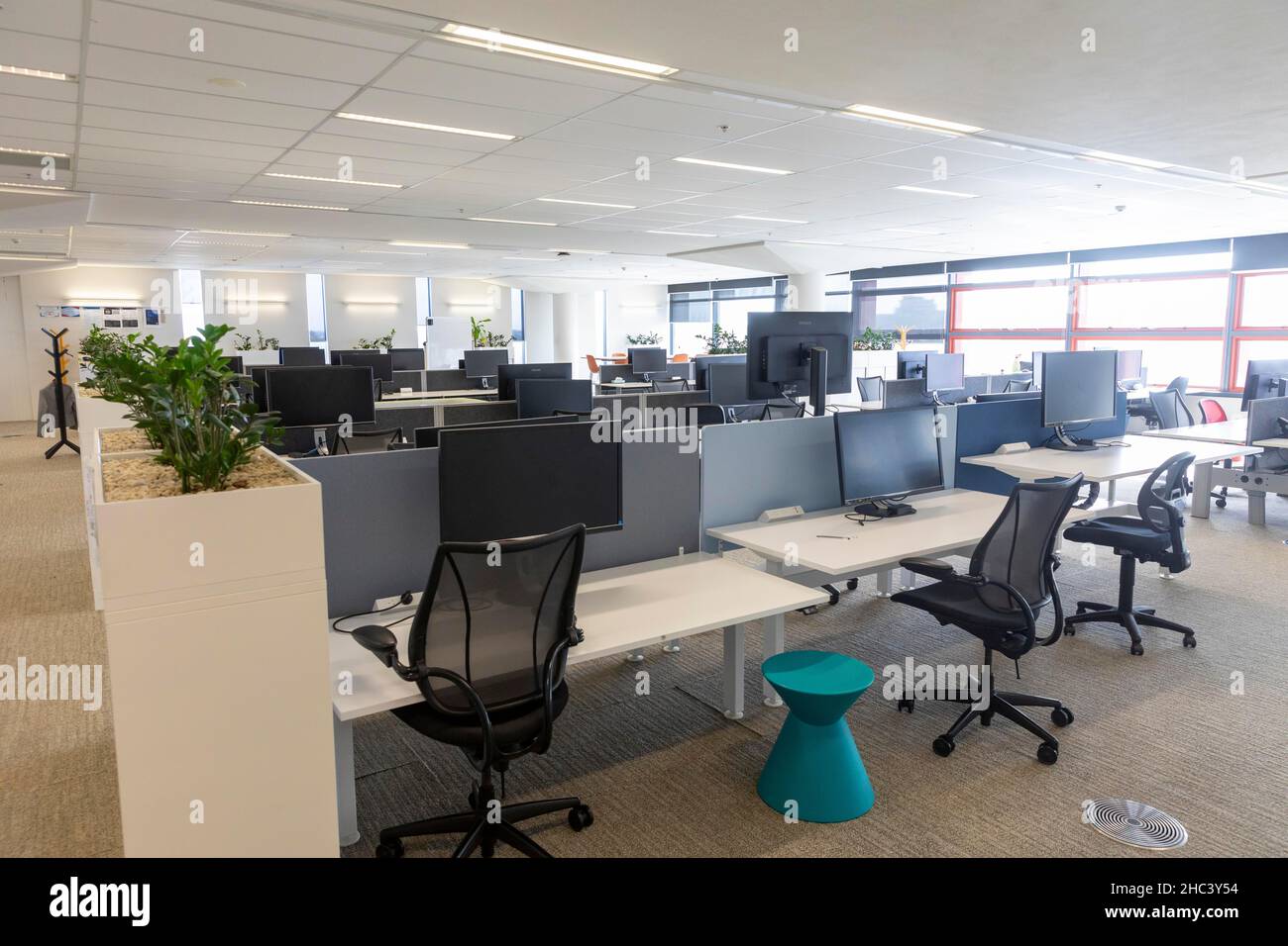 Covid 19 impact, bureaux d'entreprise vides comme le personnel a dit de travailler à domicile pendant une pandémie, bâtiment de bureaux de Sydney, Australie Banque D'Images