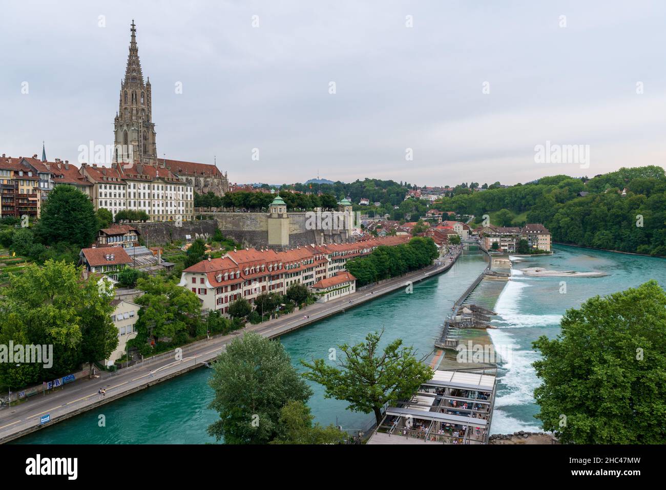Vue sur la cathédrale de Berne. La cathédrale de Berne, Suisse. Banque D'Images
