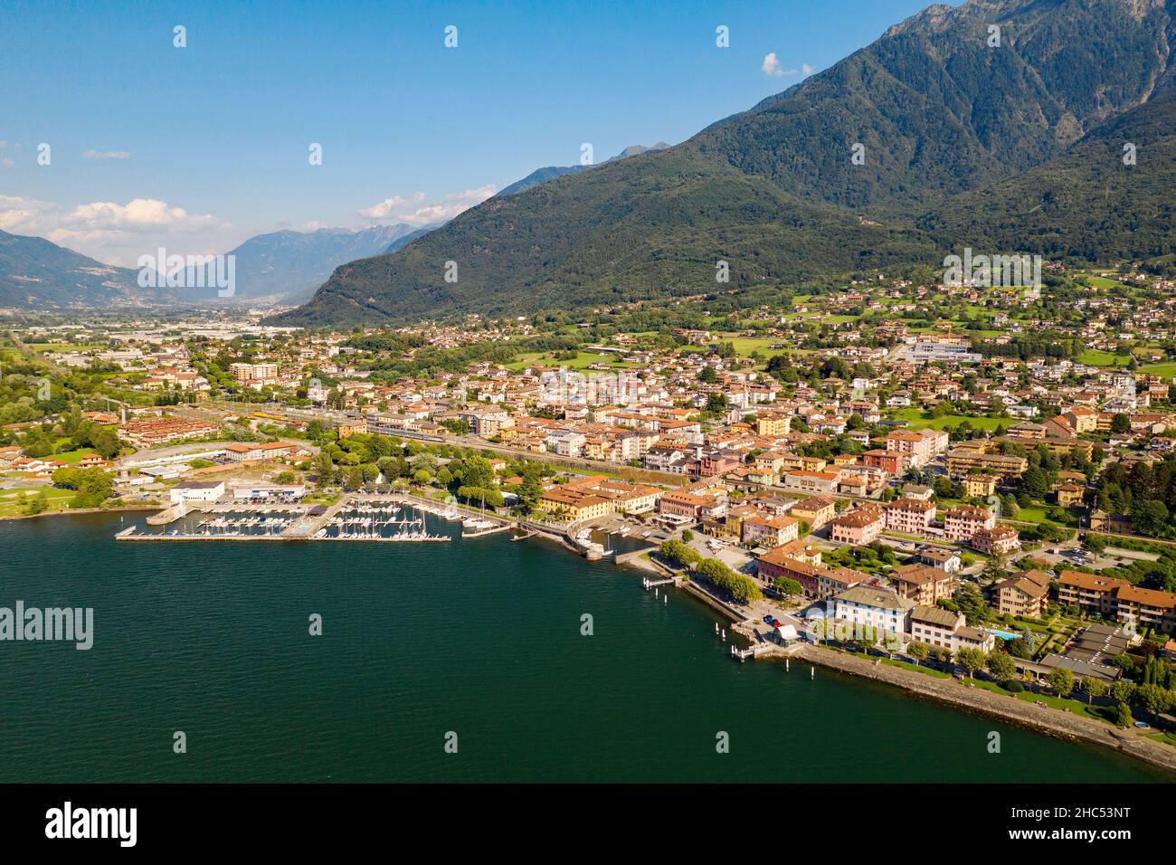 Lac de Côme (IT), Lido di Colico, vue aérienne Banque D'Images