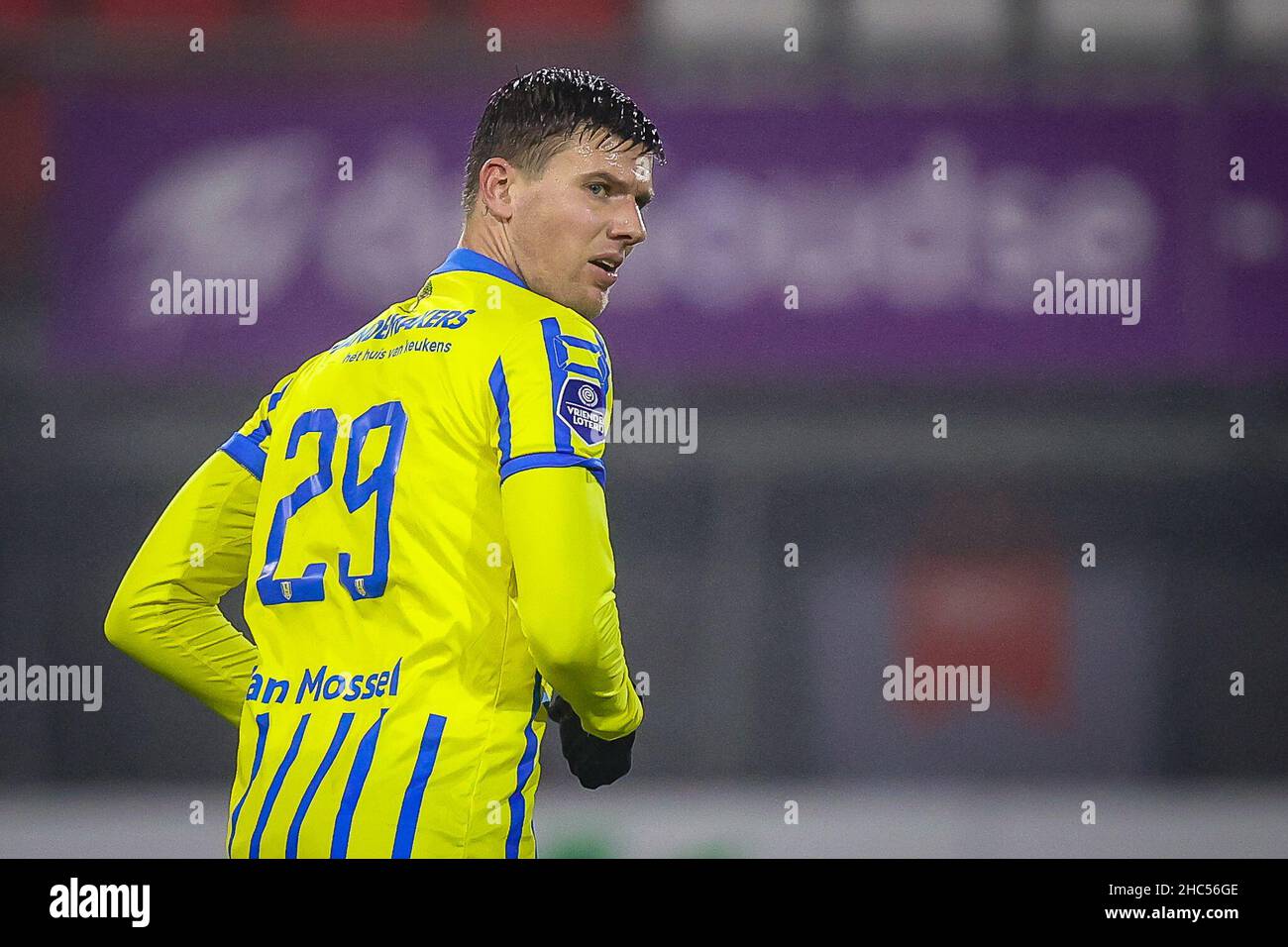 ROTTERDAM, PAYS-BAS - DÉCEMBRE 23 : Michiel Kramer de RKC Waalwijk lors du match néerlandais Eredivisie entre Sparta Rotterdam et RKC Waalwijk à Het Kasteel le 23 décembre 2021 à Rotterdam, pays-Bas (photo de Herman Dingler/Orange Pictures) Banque D'Images