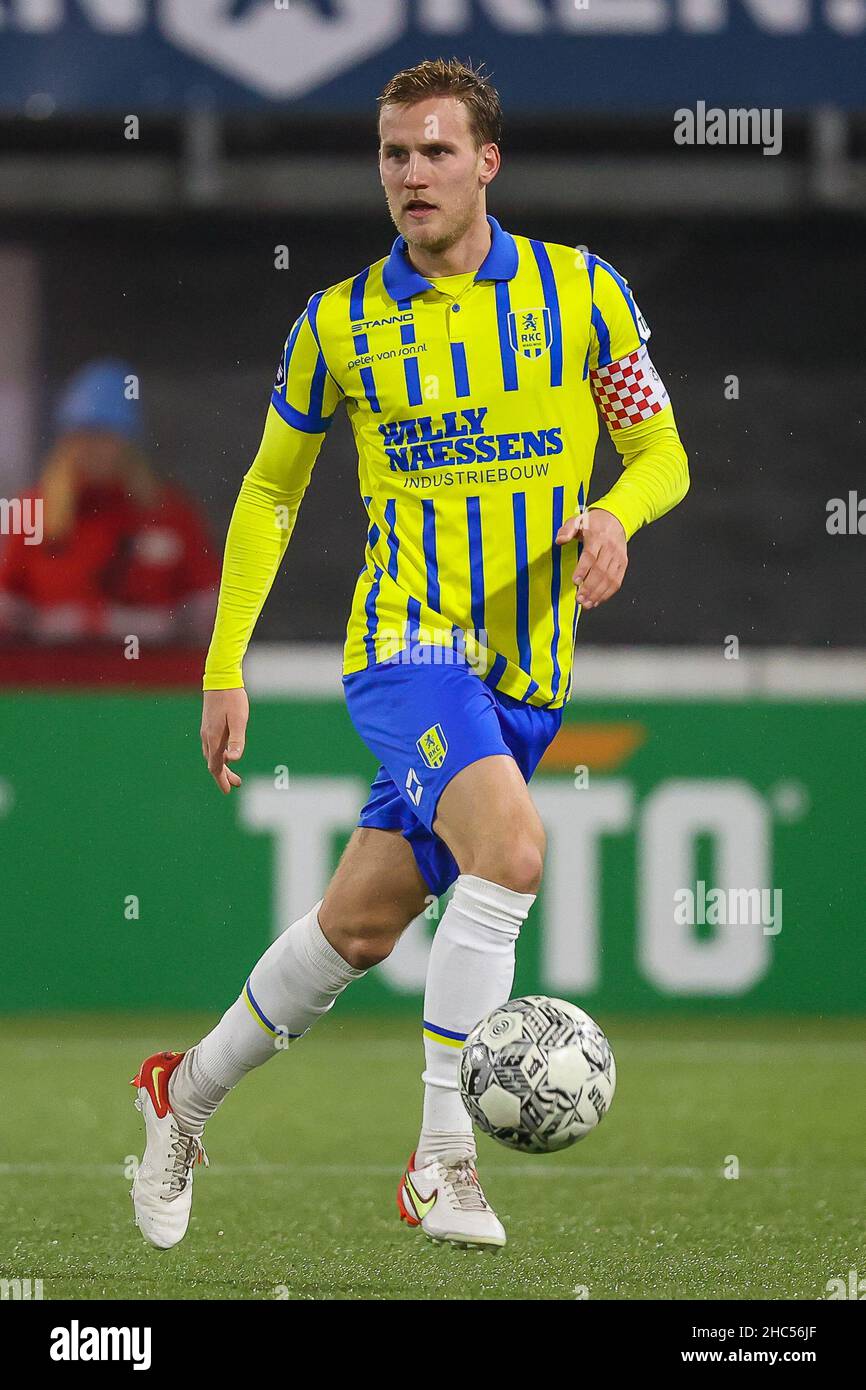 ROTTERDAM, PAYS-BAS - DÉCEMBRE 23 : Melle Meulensteen de RKC Waalwijk, lors du match néerlandais Eredivisie entre Sparta Rotterdam et RKC Waalwijk à Het Kasteel, le 23 décembre 2021 à Rotterdam, pays-Bas (photo de Herman Dingler/Orange Pictures) Banque D'Images