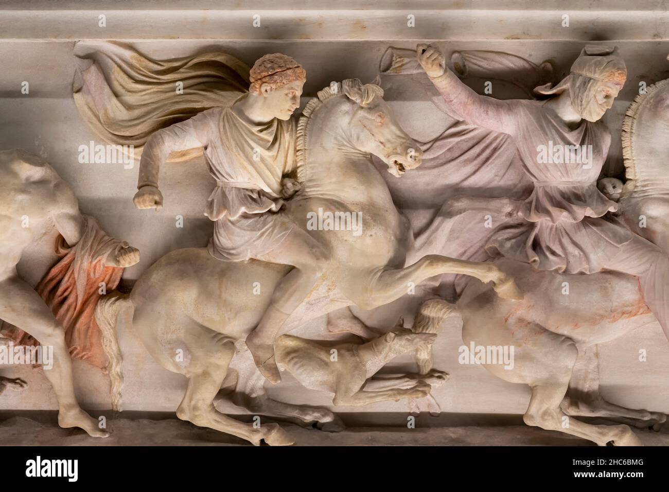 Vue sur Alexandre le Grand sur le sarcophage.Musée archéologique d'Istanbul, Turquie. Banque D'Images
