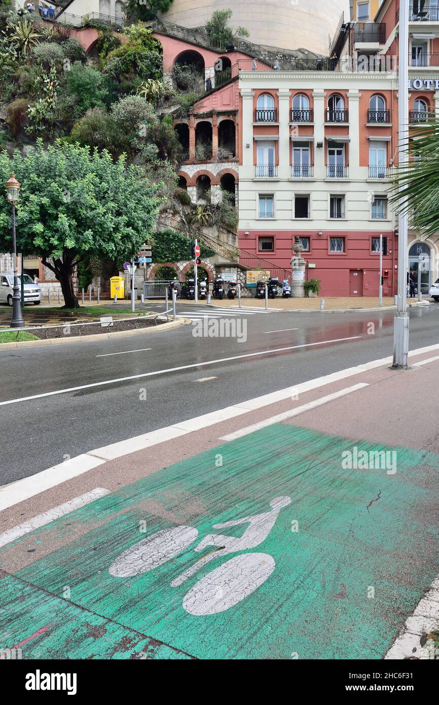 Piste cyclable à Nice, tour à vélo, Fahrradweg à Nizza, Frankreich Banque D'Images