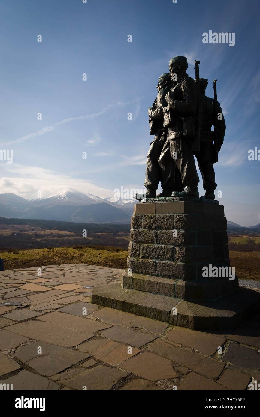 Statue du commando Memorial au pont Spean près de fort William Western Highlands of Scotland Banque D'Images