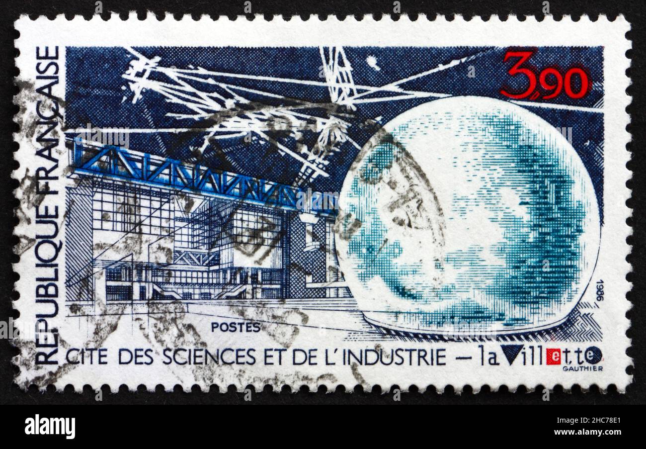 FRANCE - VERS 1986 : un timbre imprimé en France montre le Parc de la Villette, ville des Sciences et de l'Industrie, Paris, vers 1986 Banque D'Images