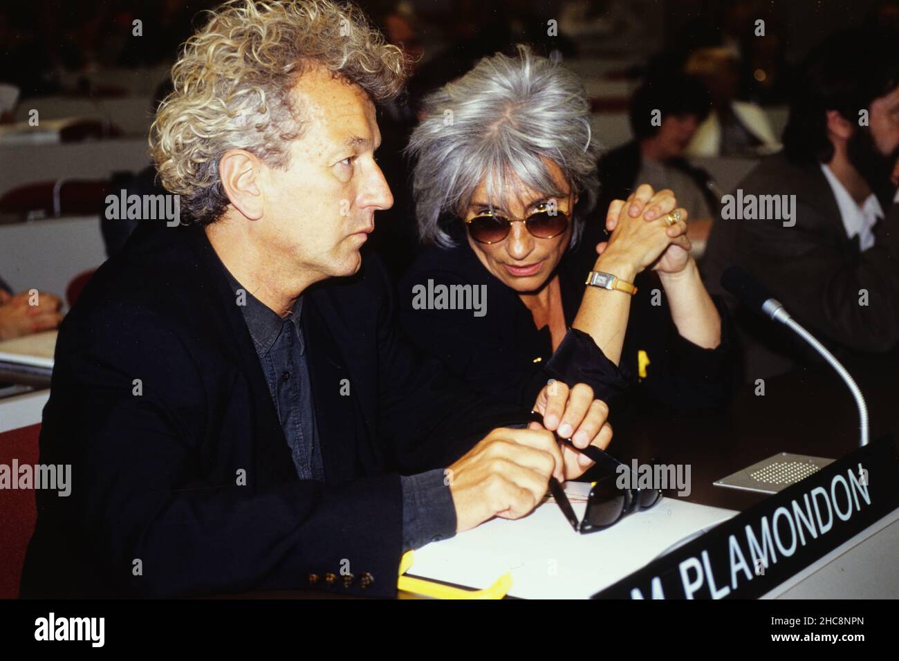 Luc Plamondon et Catherine Lara assistent à la conférence de presse de Charbonnières-les-bains, Rhône, France Banque D'Images