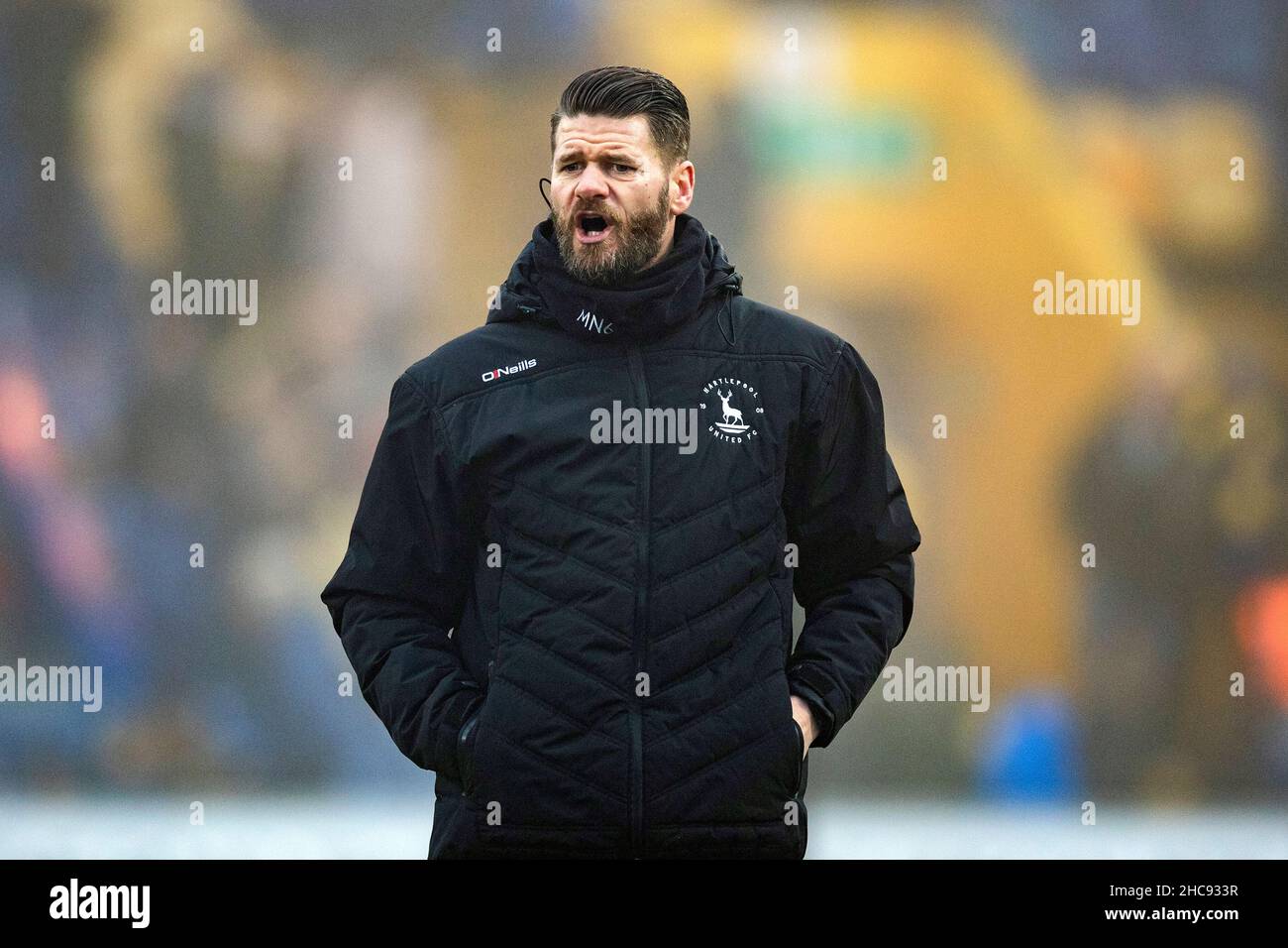 Michael Nelson, assistant-gérant de Hartlepool United, lors du match Sky Bet League Two au One Call Stadium, Mansfield.Date de la photo: Dimanche 26 décembre 2021. Banque D'Images