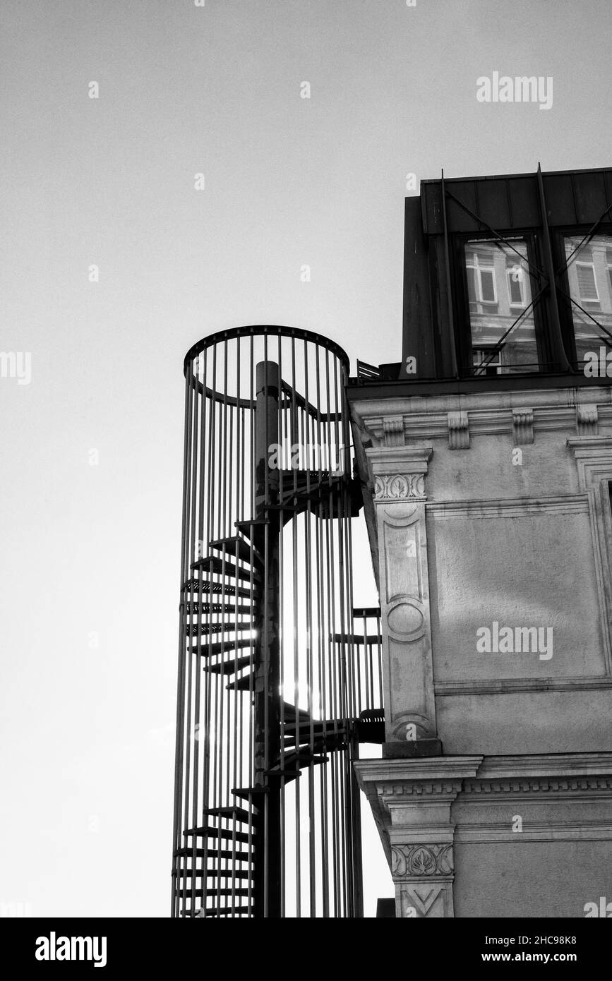 Bâtiment noir et blanc Banque de photographies et d’images à haute ...