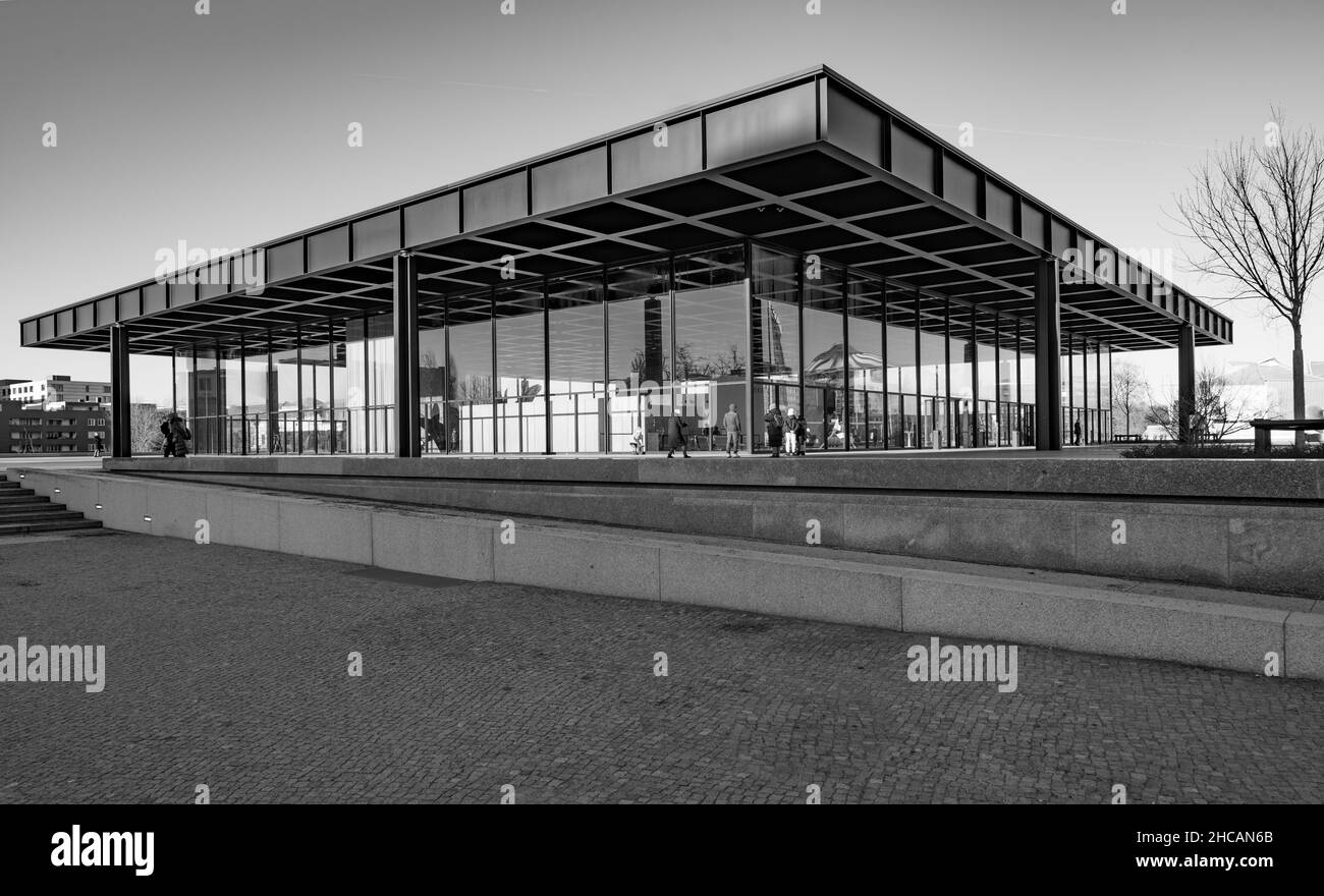 Neue Nationalgalerie Berlin, modernisme de l'acier et du verre par Mies van der Rohe, Kulturforum, Berlin, Allemagne Banque D'Images