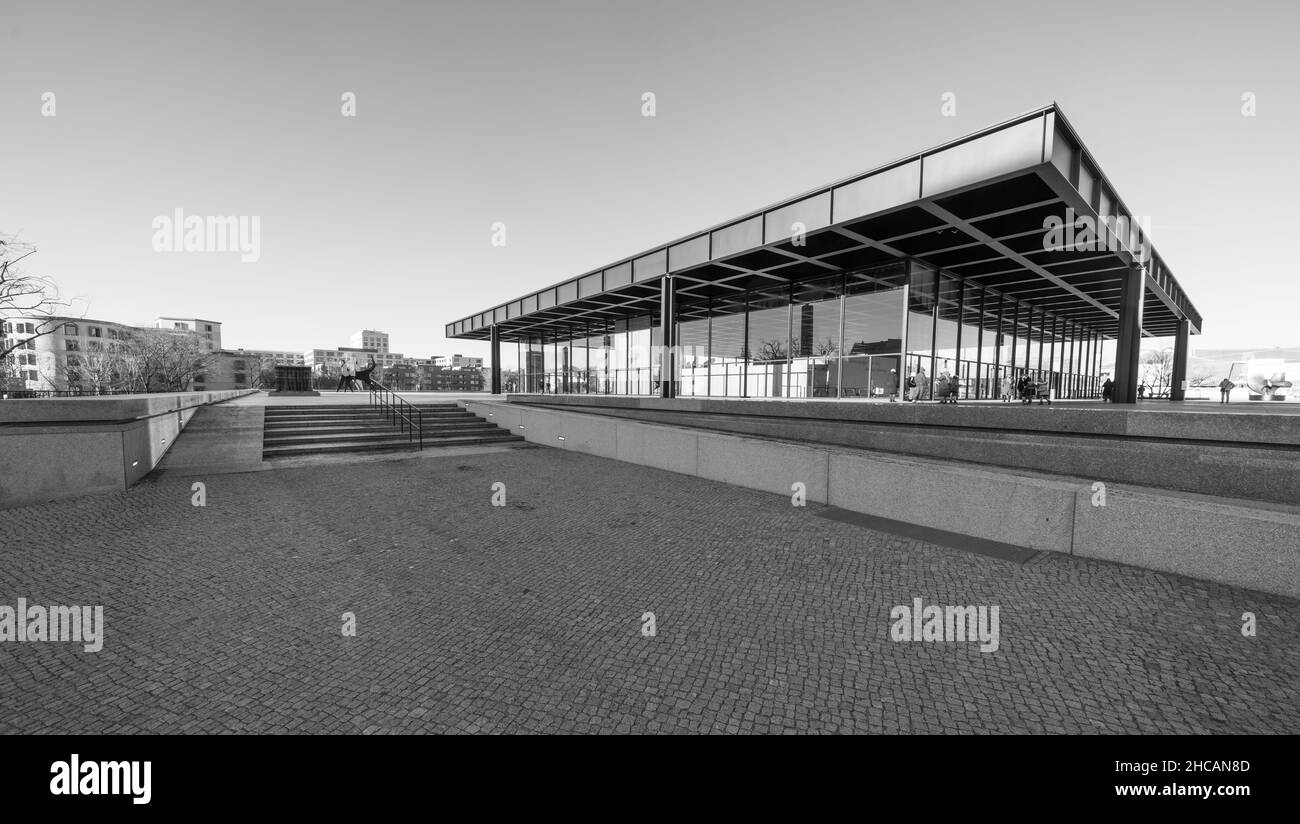 Neue Nationalgalerie Berlin, modernisme de l'acier et du verre par Mies van der Rohe, Kulturforum, Berlin, Allemagne Banque D'Images