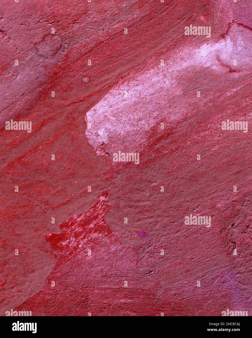 Beau fond dense de couleur bordeaux hétérogène rose rouge cramoisi.Texture du papier peint, de la peinture, du matériel de finition, de la soie ou du velours à dar Banque D'Images